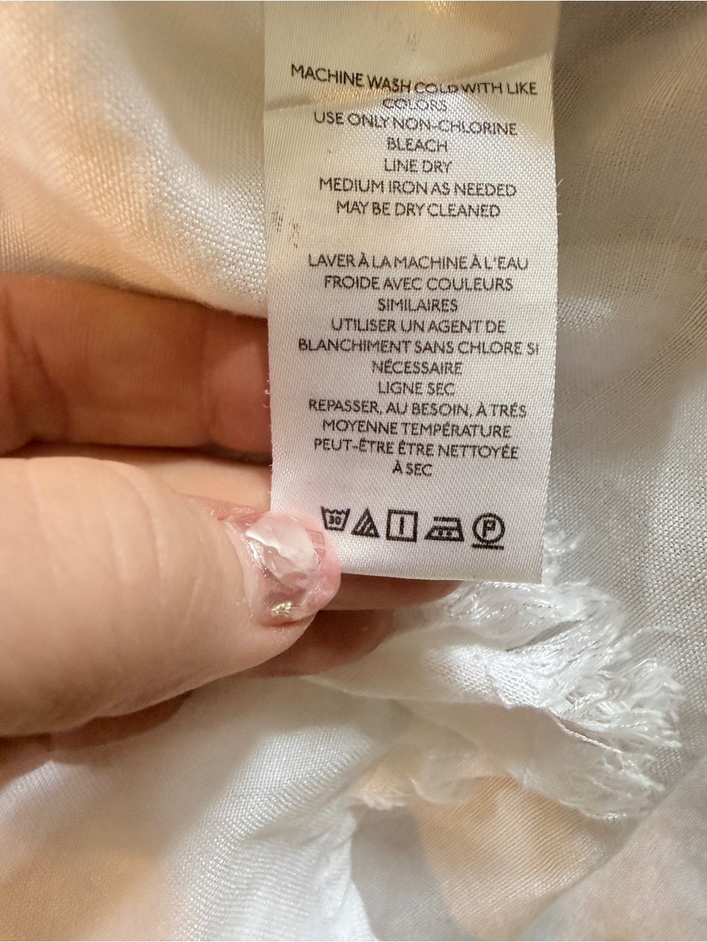 Pilcro White Linen Top with ruffle trim - Picture 11 of 11